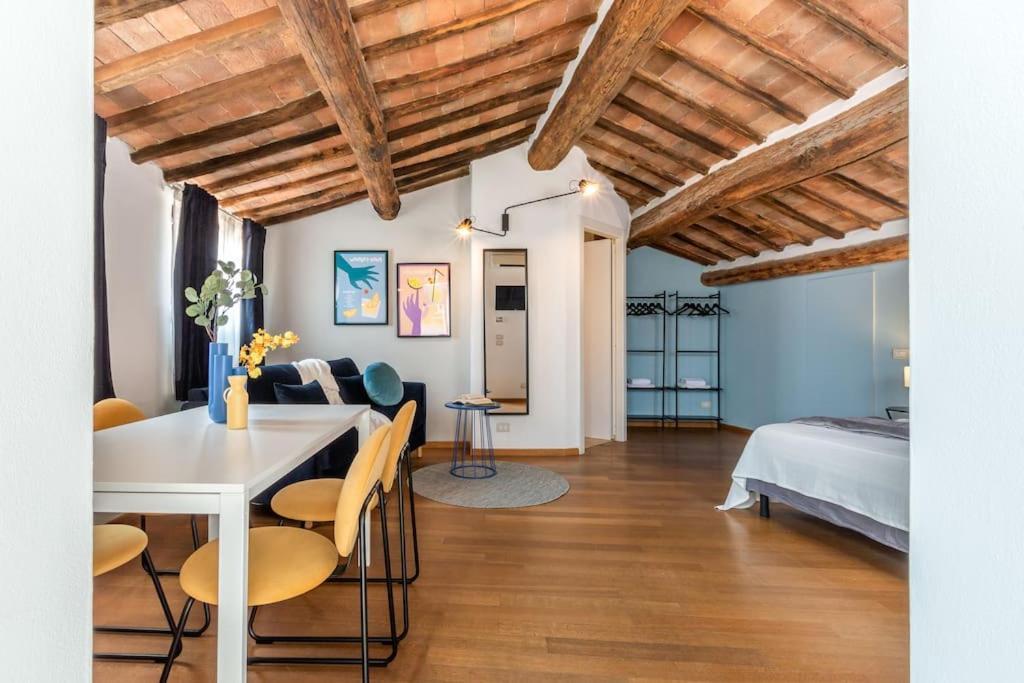 Mimosa- Loft Elegante Con Terrazza Nel Centro Di Siena Lejlighed Eksteriør billede