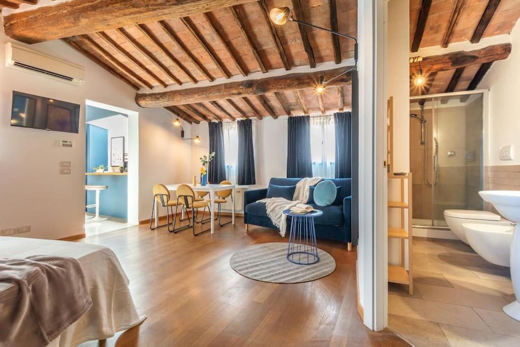 Mimosa- Loft Elegante Con Terrazza Nel Centro Di Siena Lejlighed Eksteriør billede